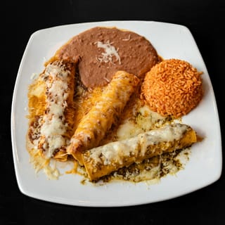 TRIO CHILADA